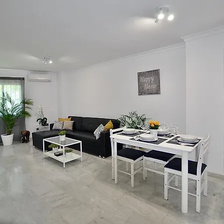 Playa 100m, Terraza Privada, Piscina, Wifi, Impecable Apartment Benalmadena